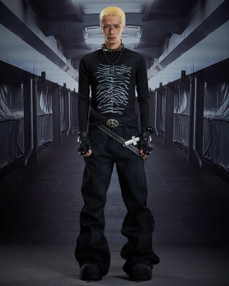 Dark Subculture Slim-Fit Crewneck Knit Sweatshirt