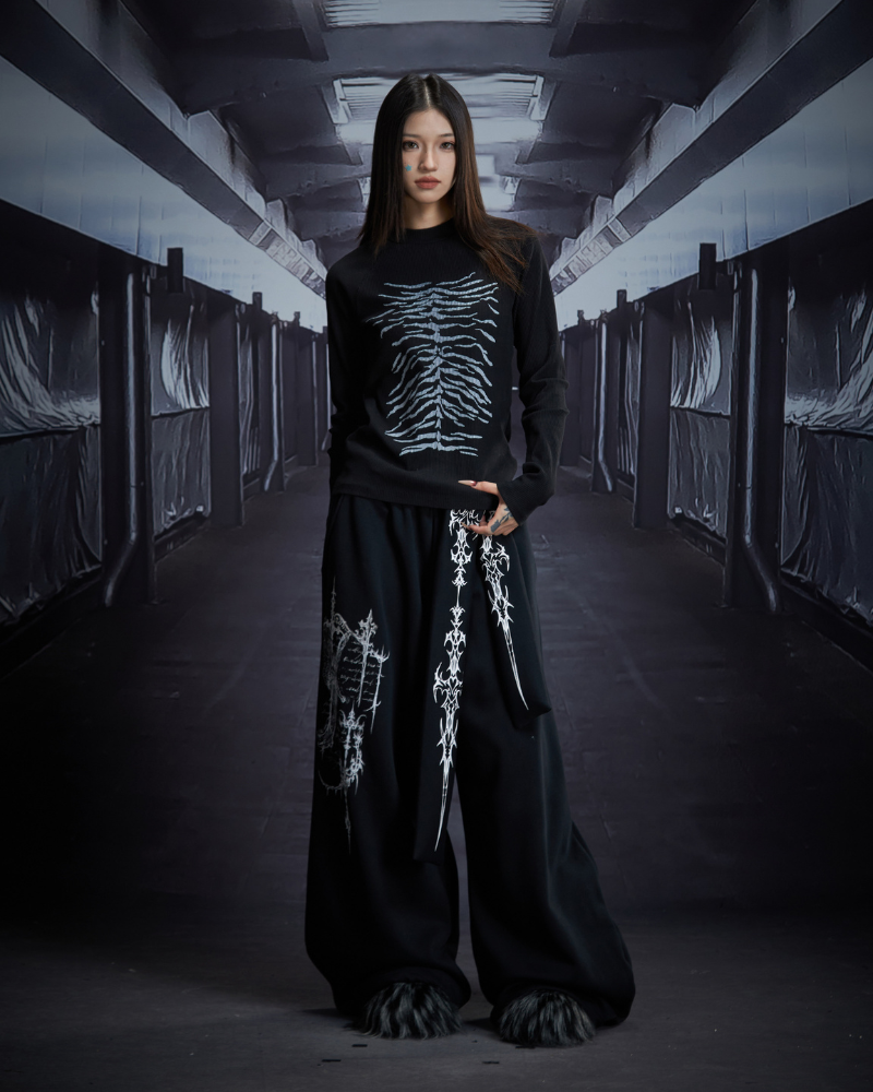 Dark Subculture Slim-Fit Crewneck Knit Sweatshirt