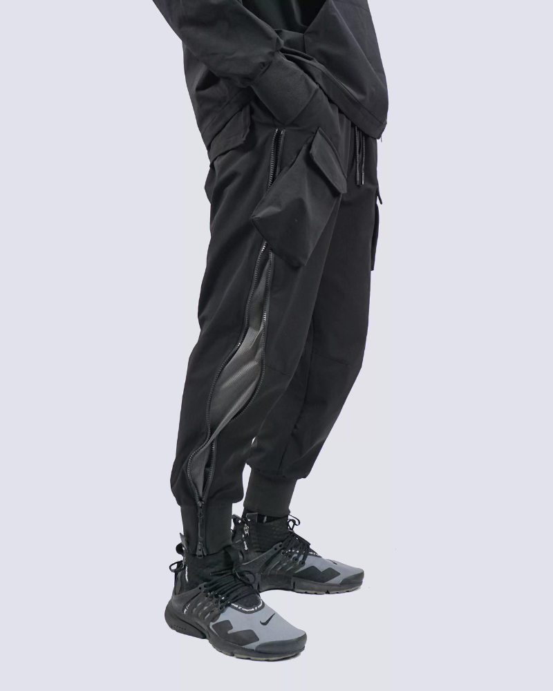 Cargo pants outfit,Cargo pants outfit,techwear pants,techwear cargo pants,black cargo pants,black cargo pants mens,cargo jogger pants,baggy cargo pants,baggy cargo pants outfit,street style cargo pants outfit,cargo pants outfits,cargo pants outfit ideas,best cargo pants,utility cargo pants,mens streetwear outfits,cargo pants for men,mens cargo pants,cargo pants men