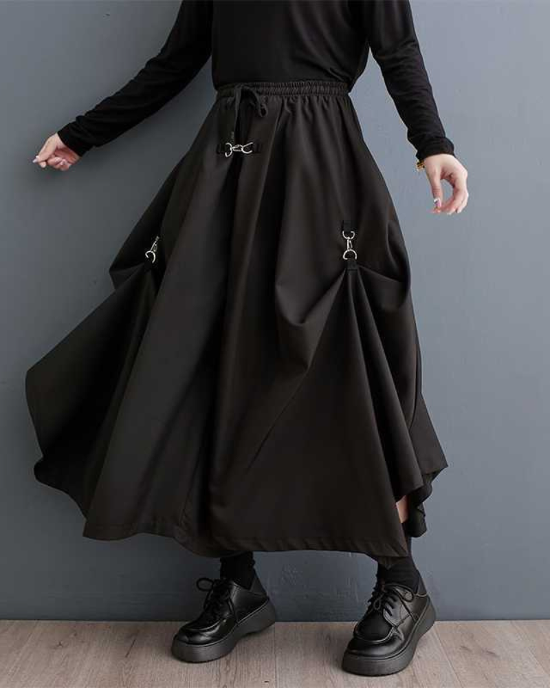 cargo skirt,black cargo skirt,cargo maxi skirt,cargo skirt long,long cargo skirt,cargo skirt outfit,,a line skirt,techwear outfits,techwear fashion,casual techwear,techwear girls,techwear skirt,techwear women