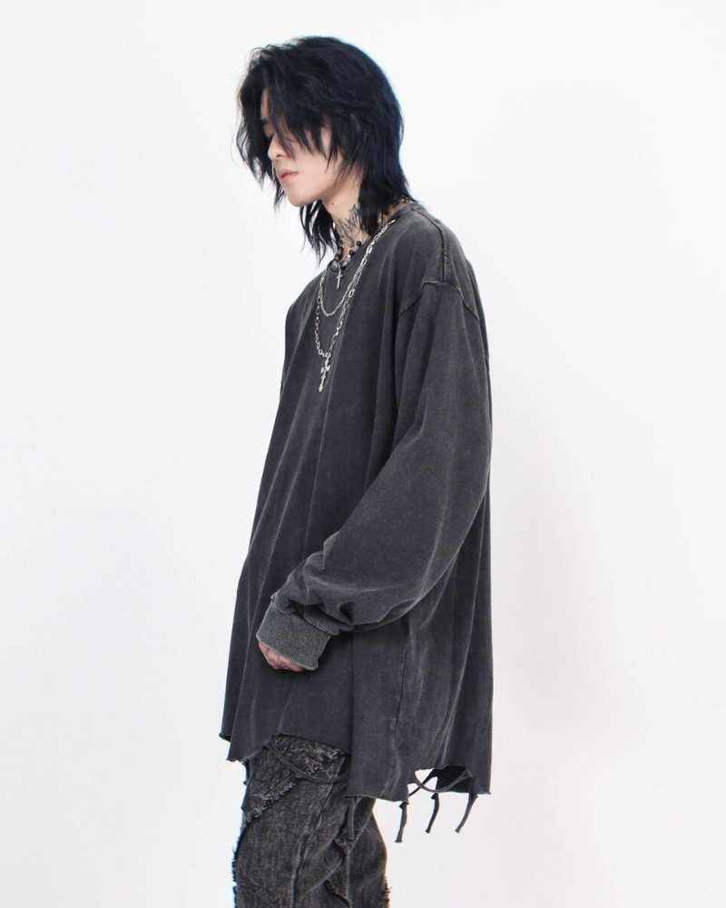 High Street Distressed Raw-Hem Long-Sleeve T-Shirt