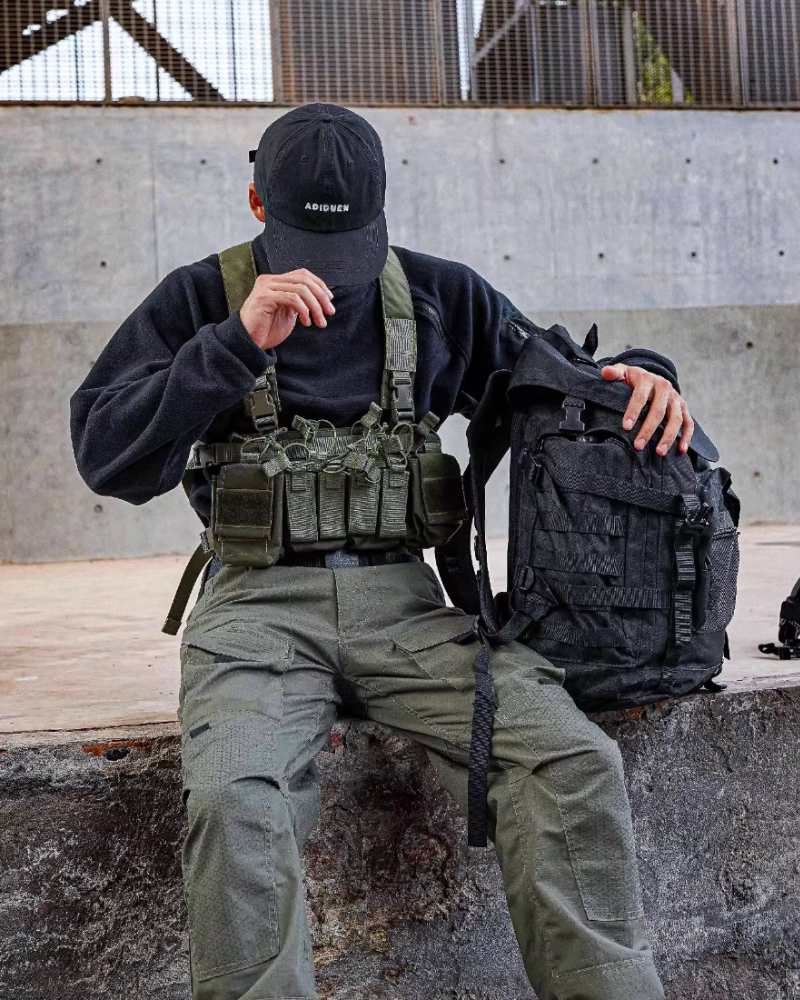 Outdoor Tactical Fleece Pullover Sweatshirt