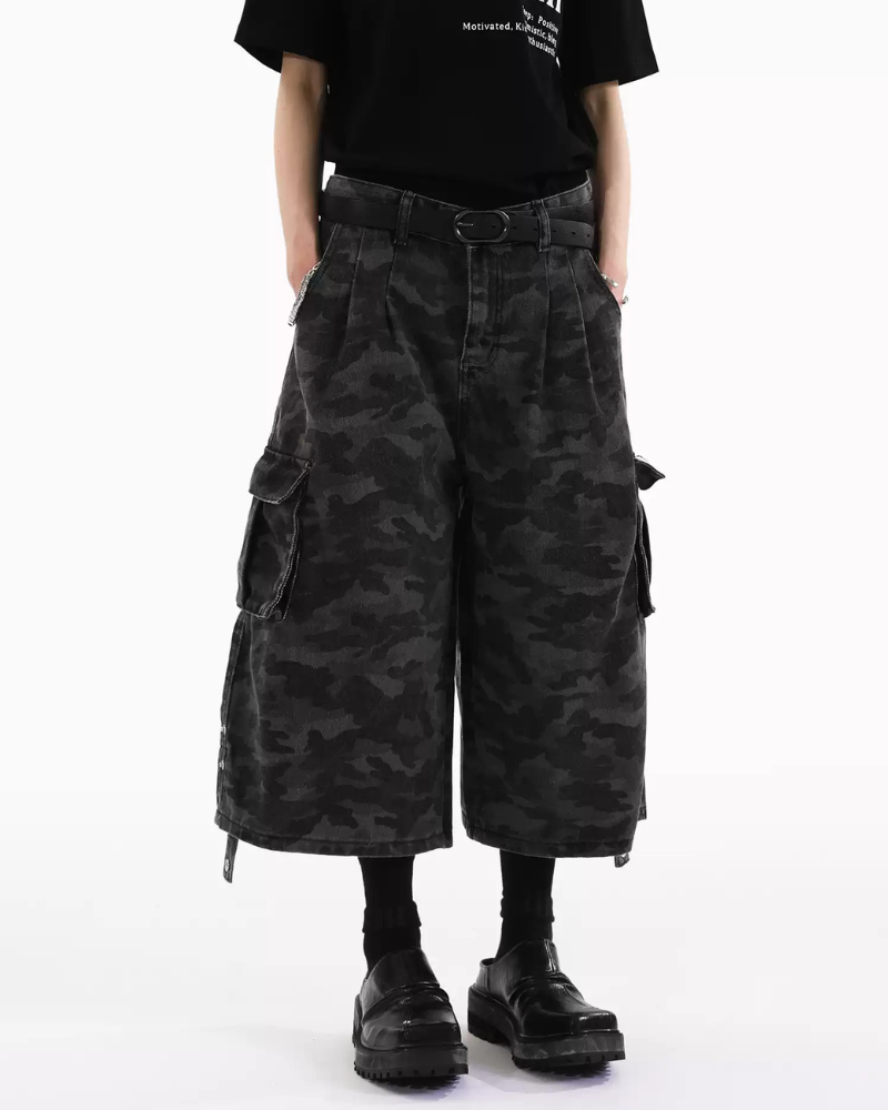 Street Deconstructed Washed Cargo Camo Jorts