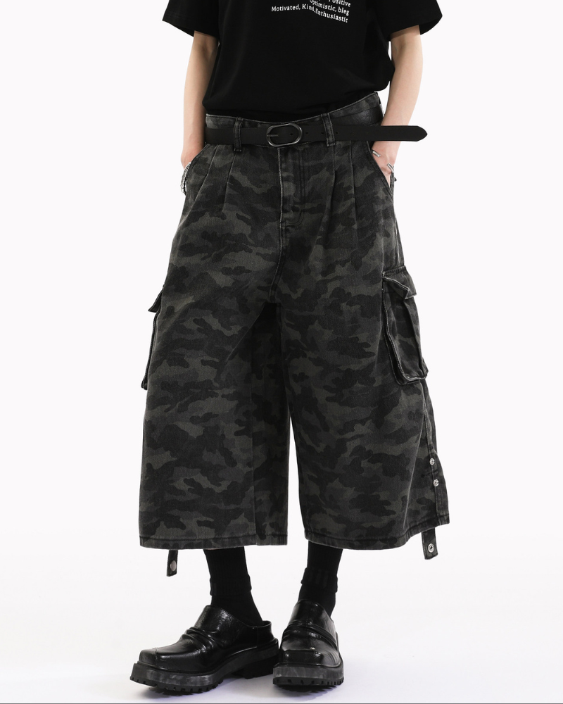 Street Deconstructed Washed Cargo Camo Jorts