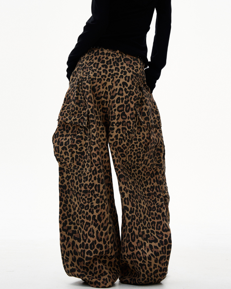 Streetwear Unisex Loose-Fit Cargo Leopard Jeans
