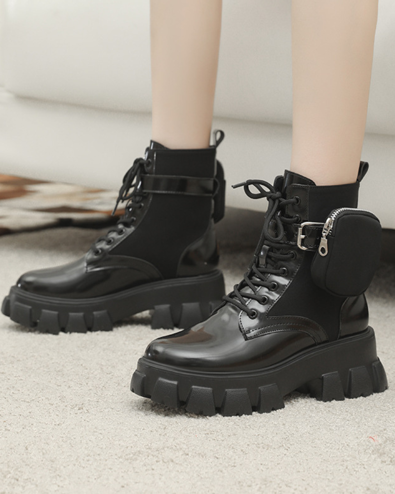 techwear shoes,cyberpunk shoes,tech shoes,futuristic shoes,tech wear shoes,techwear boots,black boots,techwear,tech wear,affordable techwear,techwear fashion,Japanese techwear,techwear outfits,futuristic clothing,cyberpunk clothing,cyberpunk techwear