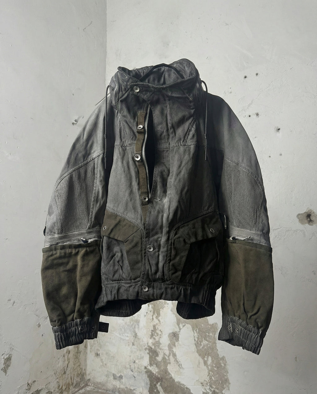 Wasteland-Style Distressed Mecha Flight Hood Jacket