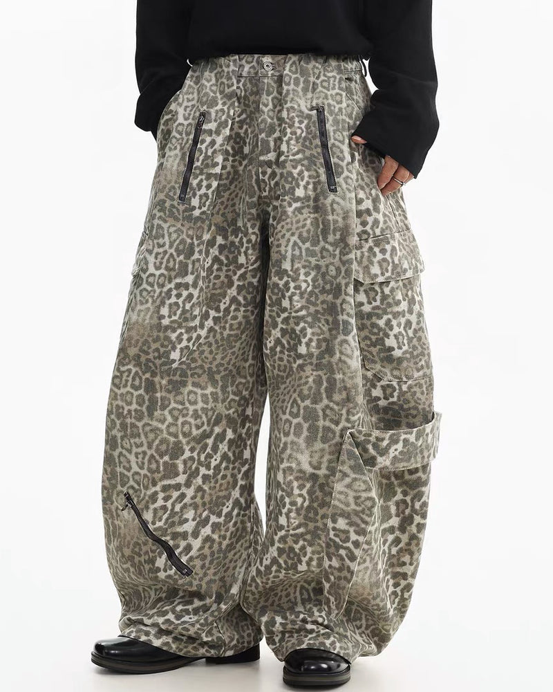 Multi Pockets Zip Leopard Unisex Baggy Cargo Jeans