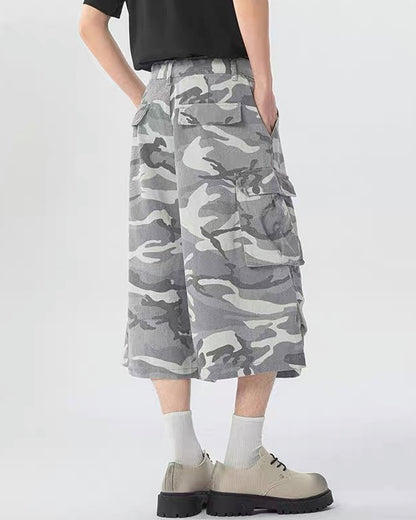 Unisex Multi-Pocket Camo Cargo Jorts