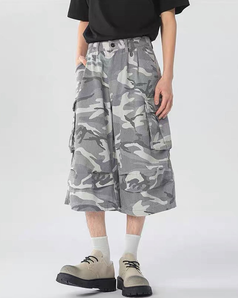 Unisex Multi-Pocket Camo Cargo Jorts
