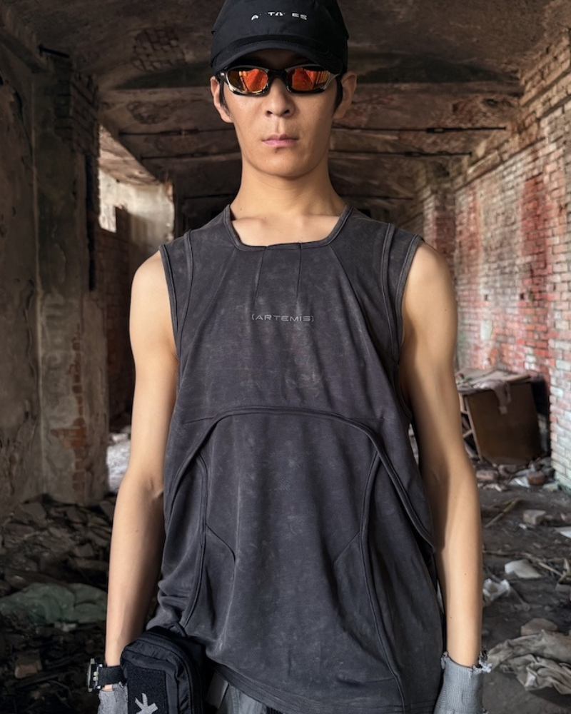 Dune Wasteland Deconstructed Splicing Sleeveless T-Shirt