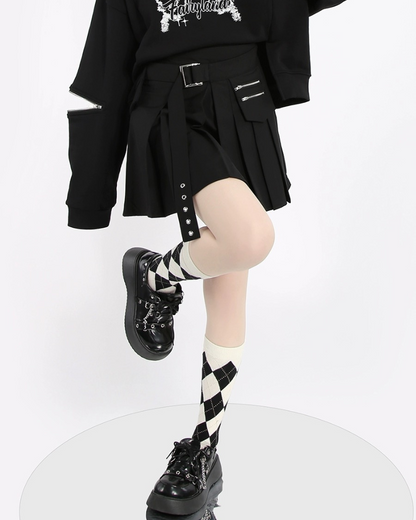 cargo skirt,cargo mini skirt,black cargo skirt,mini cargo skirt,cargo maxi skirt,cargo skirt long,cargo skirt mini,long cargo skirt,khaki cargo skirt,cargo skirt outfit,,a line skirt,techwear outfits,techwear fashion,casual techwear,techwear girls,techwear skirt,techwear women