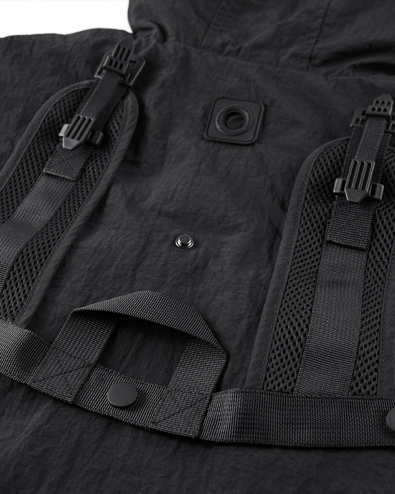 Functional Cropped Cargo Vest