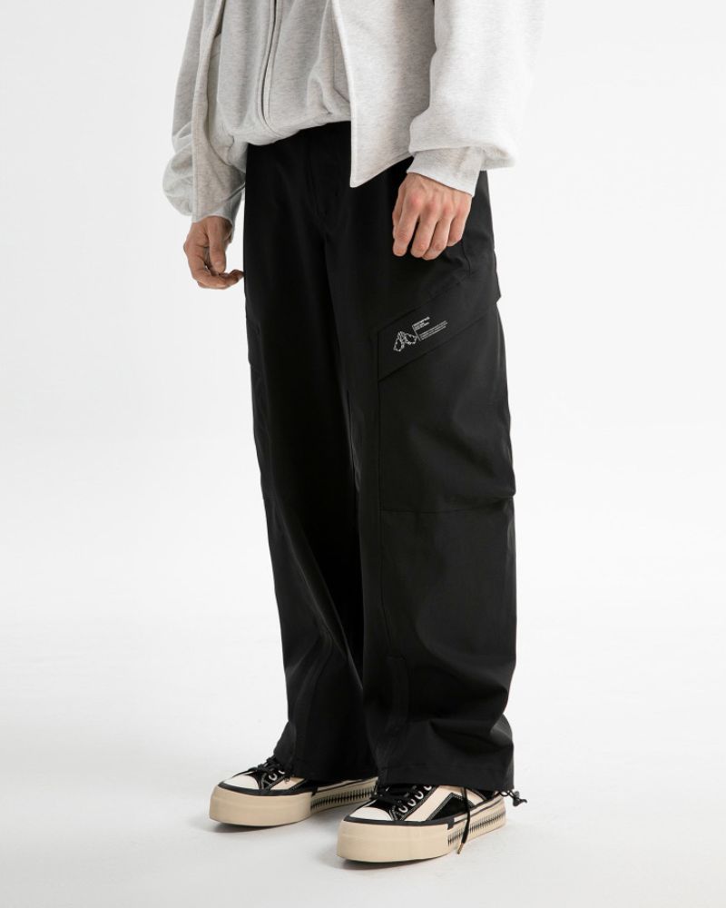 Cargo pants outfit,Cargo pants outfit,techwear pants，techwear cargo pants,black cargo pants,black cargo pants mens,cargo jogger pants,baggy cargo pants,baggy cargo pants outfit,street style cargo pants outfit,cargo pants outfits,cargo pants outfit ideas,best cargo pants,utility cargo pants,mens streetwear outfits,cargo pants for men,mens cargo pants,cargo pants men，gorpcore pants,mens gorpcore,gorpcore fashion,gorpcore outfits,gorpcore style,gorpcore clothing,