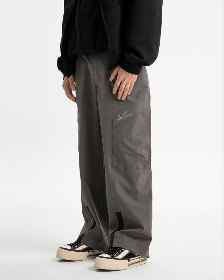 Cargo pants outfit,Cargo pants outfit,techwear pants，techwear cargo pants,black cargo pants,black cargo pants mens,cargo jogger pants,baggy cargo pants,baggy cargo pants outfit,street style cargo pants outfit,cargo pants outfits,cargo pants outfit ideas,best cargo pants,utility cargo pants,mens streetwear outfits,cargo pants for men,mens cargo pants,cargo pants men，gorpcore pants,mens gorpcore,gorpcore fashion,gorpcore outfits,gorpcore style,gorpcore clothing,