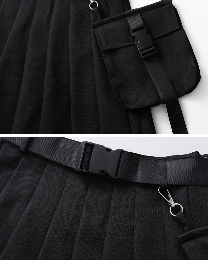 Functional Pocket Black Cargo Skirt