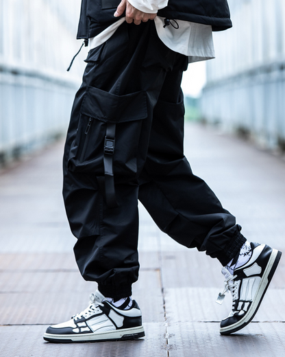 techwear pants,techwear cargo pants,black cargo pants,black cargo pants mens,black cargo pants outfit,cargo jogger pants,baggy cargo pants,baggy cargo pants outfit,street style cargo pants outfit,cargo pants outfits,cargo pants outfit ideas,best cargo pants,utility cargo pants,mens streetwear outfits,cyberpunk pants,multi pocket cargo pants,black pocket pants,cargo pants for men,mens cargo pants,cargo pants men