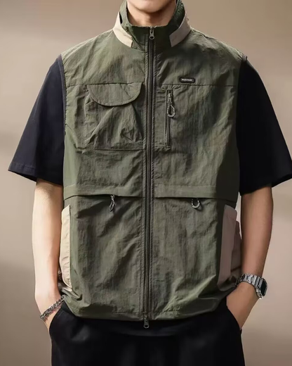 Functional Outdoor Multi-Pocket Vest