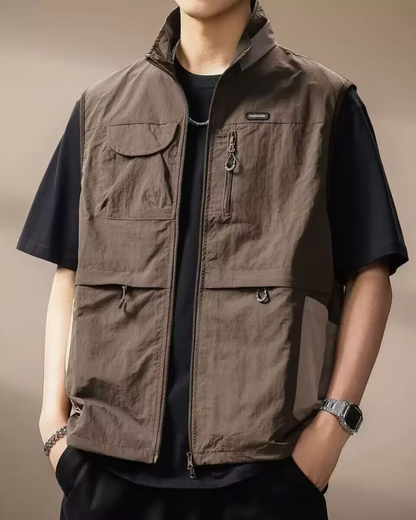 Functional Outdoor Multi-Pocket Vest