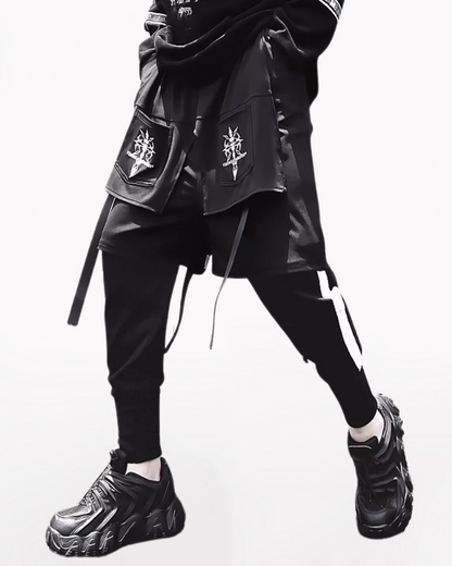techwear pants,mens streetwear outfits,cyberpunk pants,black cargo pants,black cargo pants mens,black cargo pants outfit,ninja pants,ninja cargo pants,baggy ninja pants,black ninja pants