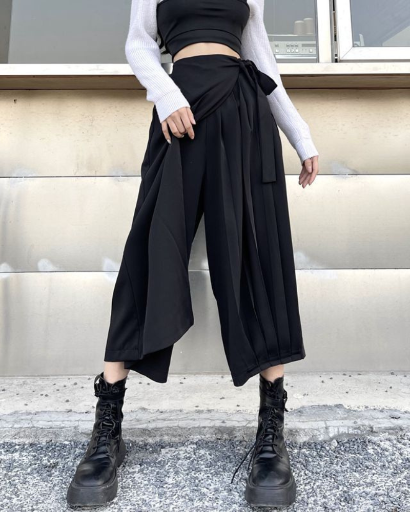 skirt pants,cargo skirt,cargo mini skirt,black cargo skirt,mini cargo skirt,cargo maxi skirt,cargo skirt mini,cargo skirt outfit,,a line skirt,techwear outfits,techwear fashion,casual techwear,techwear girls,techwear skirt,techwear women