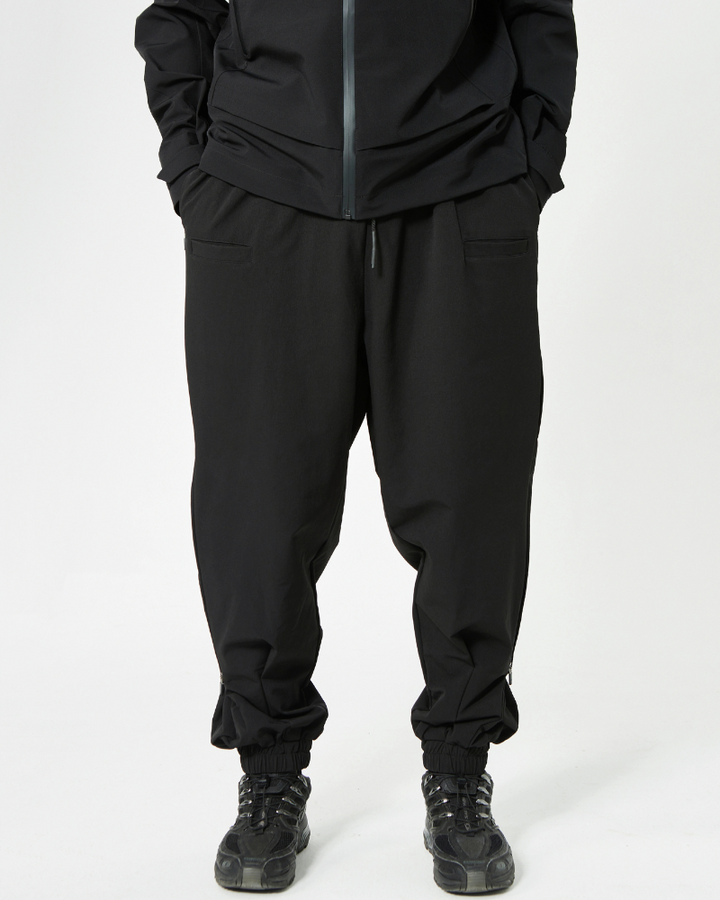 hakama pants,techwear pants,mens streetwear outfits,cyberpunk pants,black cargo pants,black cargo pants mens,black cargo pants outfit,ninja pants,ninja cargo pants,baggy ninja pants,black ninja pants