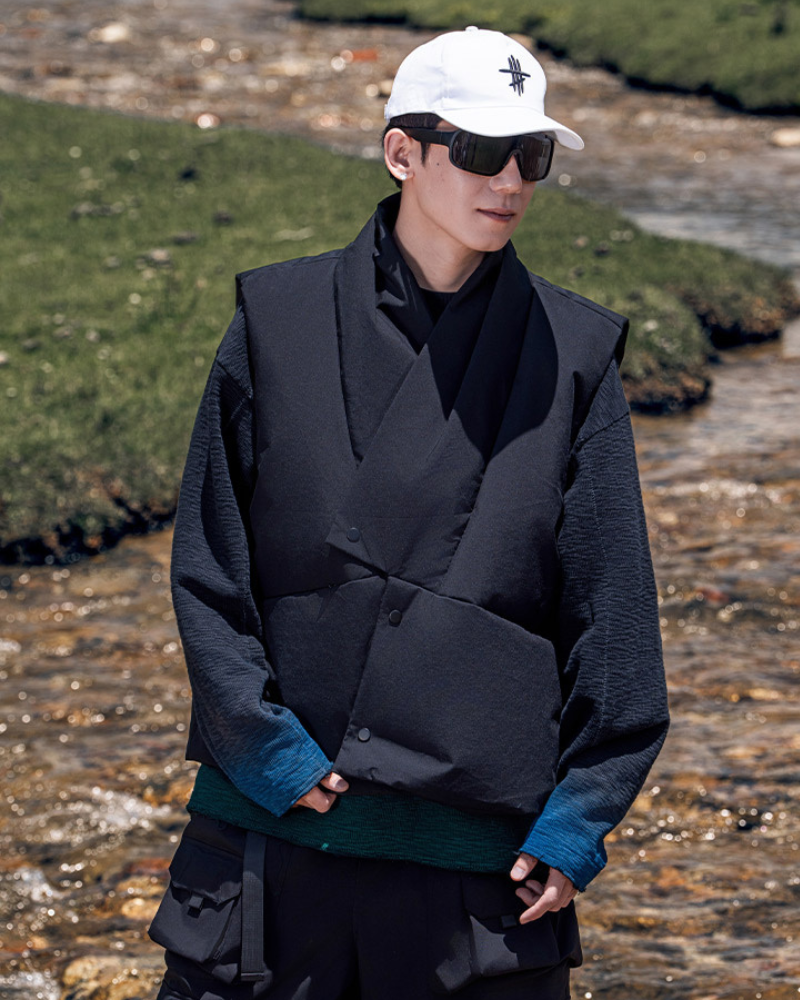 Japanese Style Outdoor Winter Unisex Puffer Vest