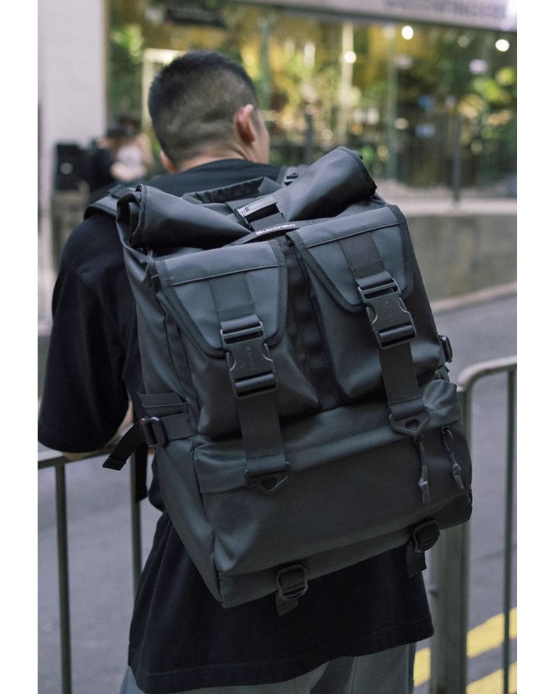 tech backpack,motorcycle backpack,hunting backpack,large backpack,lightweight backpack,backpack for traveling,japanese backpack,travel backpack for men,backpack for women,men's backpack,techwear,tech wear,affordable techwear,techwear fashion,Japanese techwear,urban streetwear