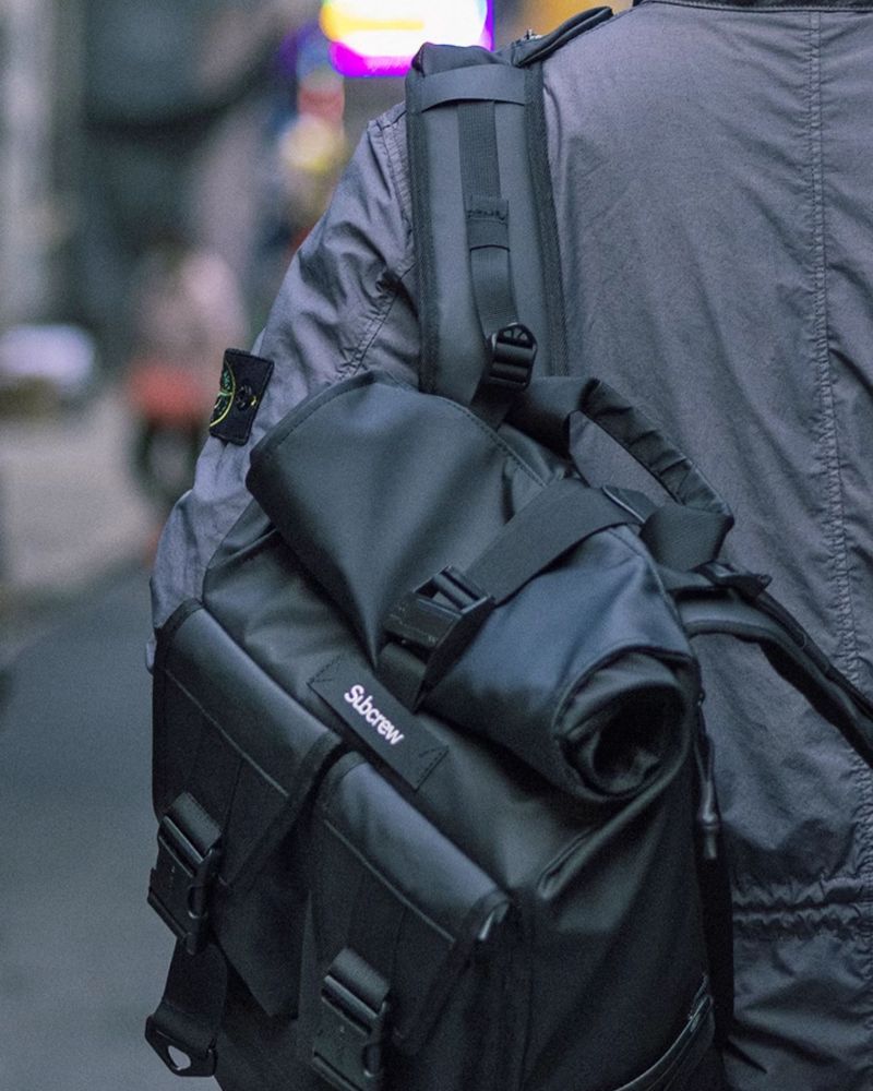 tech backpack,motorcycle backpack,hunting backpack,large backpack,lightweight backpack,backpack for traveling,japanese backpack,travel backpack for men,backpack for women,men's backpack,techwear,tech wear,affordable techwear,techwear fashion,Japanese techwear,urban streetwear