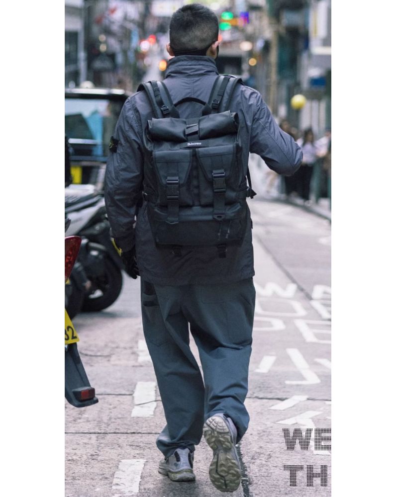 tech backpack,motorcycle backpack,hunting backpack,large backpack,lightweight backpack,backpack for traveling,japanese backpack,travel backpack for men,backpack for women,men's backpack,techwear,tech wear,affordable techwear,techwear fashion,Japanese techwear,urban streetwear