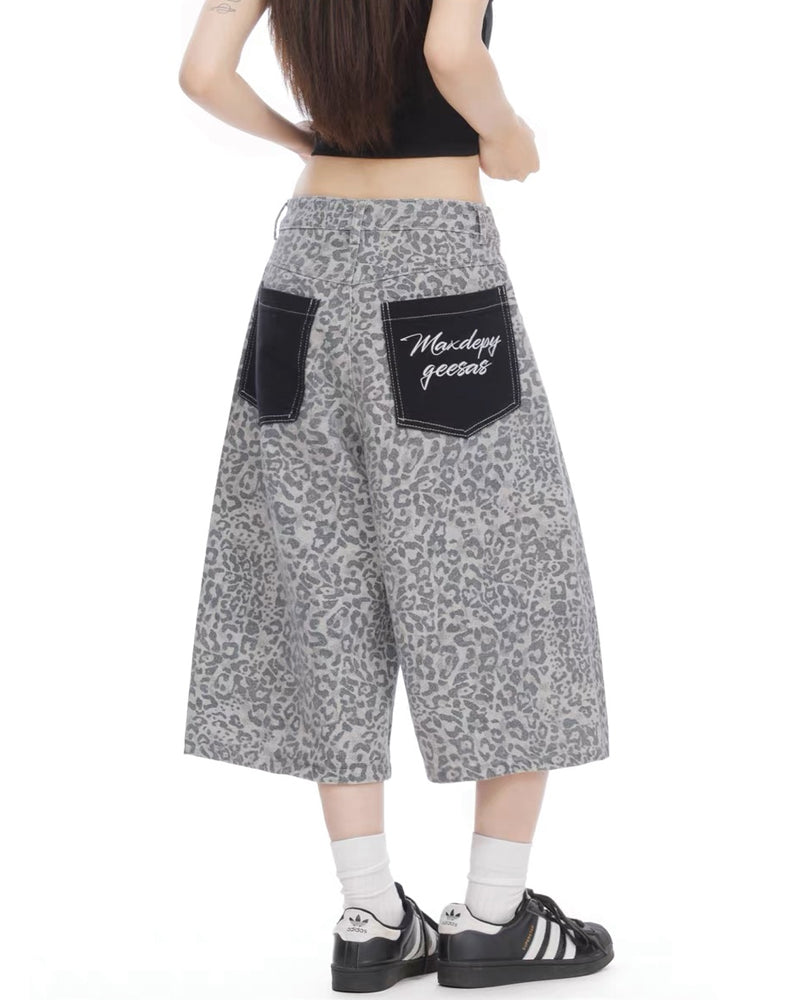 Unisex Vintage Distressed Leopard Baggy Jorts