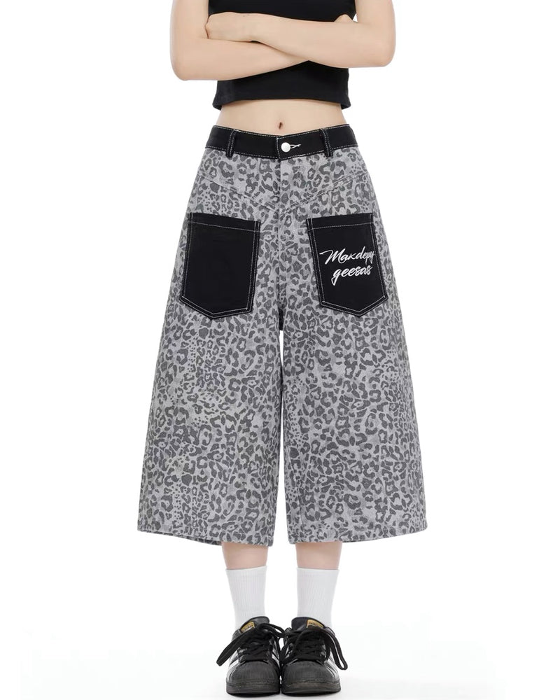 Unisex Vintage Distressed Leopard Baggy Jorts