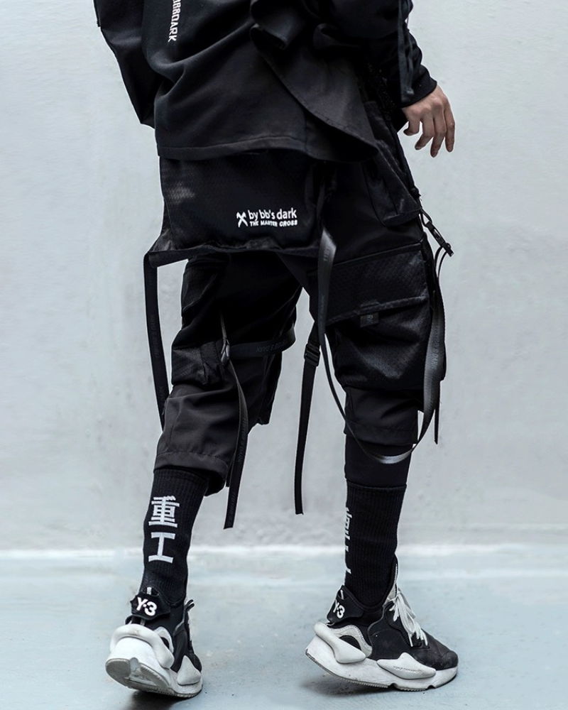techwear pants,techwear cargo pants,black cargo pants,black cargo pants mens,black cargo pants outfit,cargo jogger pants,slim fit cargo pants,slim cargo pants,street style cargo pants outfit,cargo pants outfits,cargo pants outfit ideas,best cargo pants,utility cargo pants,mens streetwear outfits,cyberpunk pants,multi pocket cargo pants,black pocket pants,cargo pants for men,mens cargo pants,cargo pants men