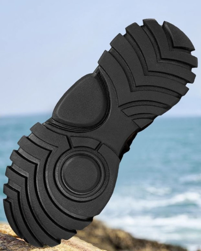 Outdoor Hiking Wading Shoes Beach Sandals