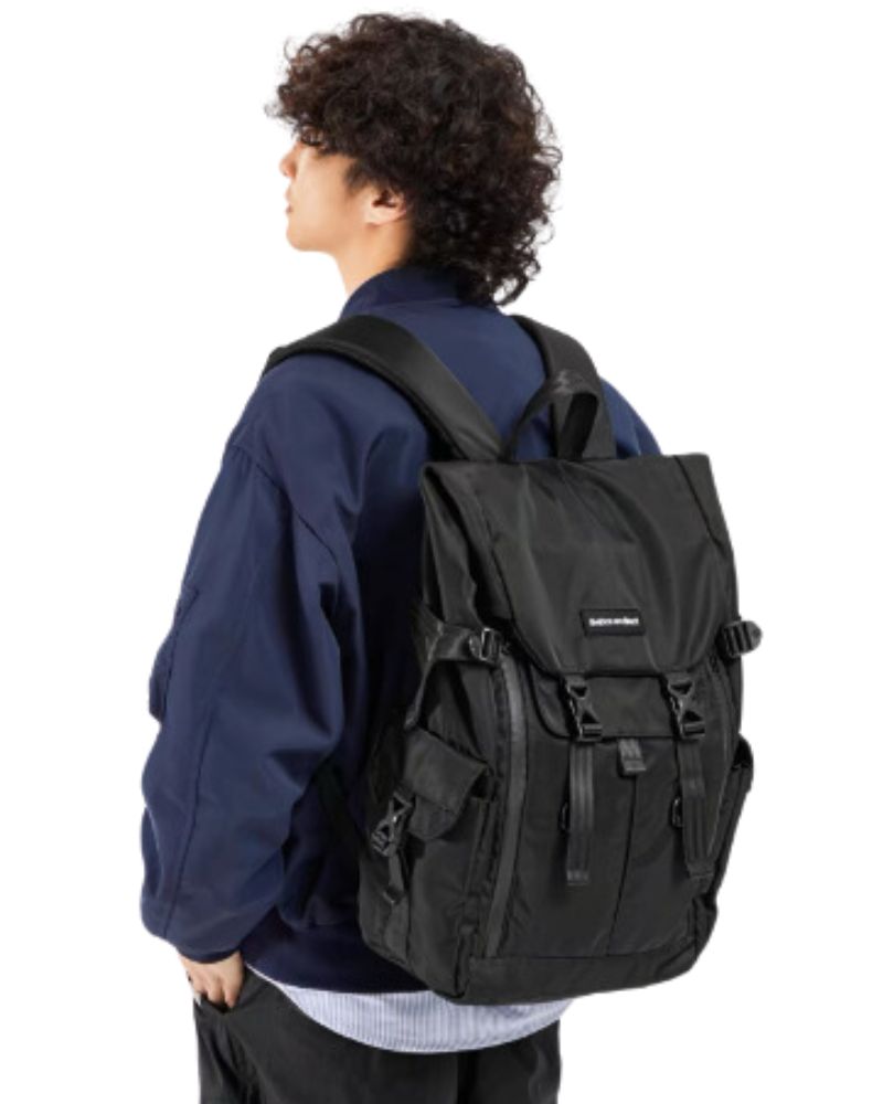 tech backpack,motorcycle backpack,hunting backpack,large backpack,lightweight backpack,backpack for traveling,japanese backpack,travel backpack for men,backpack for women,men's backpack,techwear,tech wear,affordable techwear,techwear fashion,Japanese techwear,urban streetwear