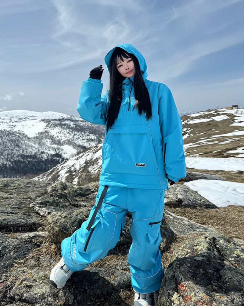 snow gear,snow clothes,snow outfits,snow wear,ski wear，ski clothes，ski outfit，ski outfits，ski outfits women，ski clothing，snow ski，ski clothes women，ski apparel，ski gear,snowboarding clothes,skiing clothes,skiing outfit,snowboard gear,snowboard outfit