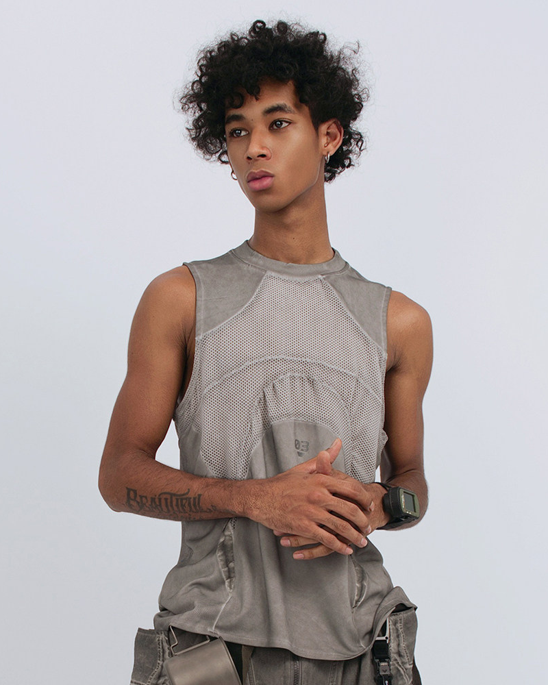 Steampunk-Inspired Wasteland Distressed Sleeveless T-Shirt