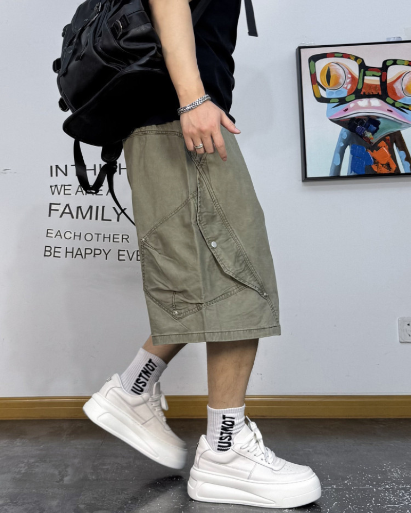 Street-Style Washed Distressed Cargo Shorts