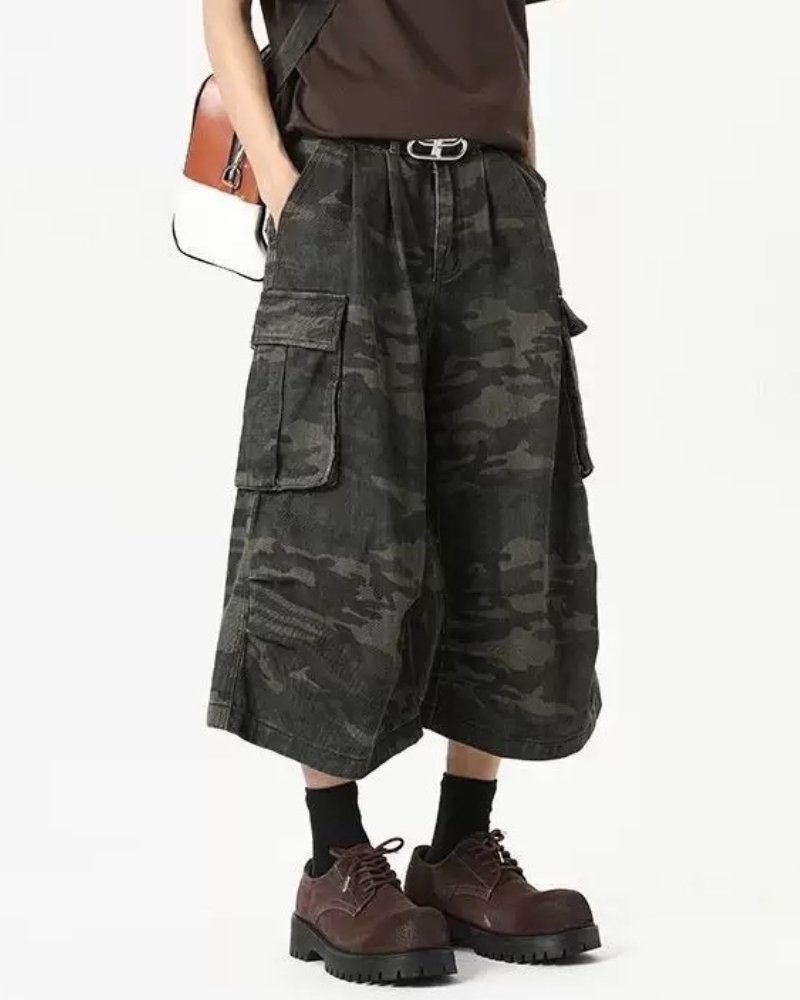 Street Deconstructed Washed Cargo Camo Jorts