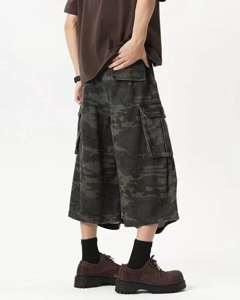 Street Deconstructed Washed Cargo Camo Jorts