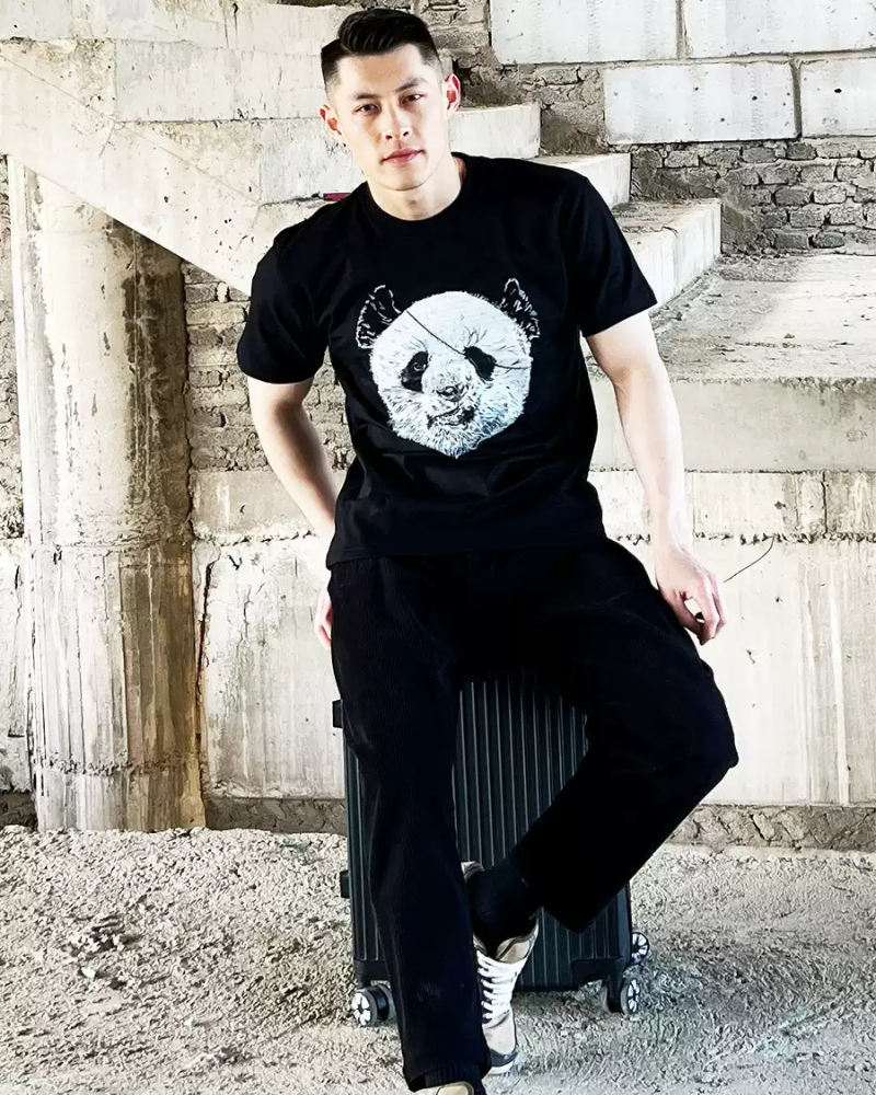 Streetwear Rock Punk Panda Graphic T-Shirt