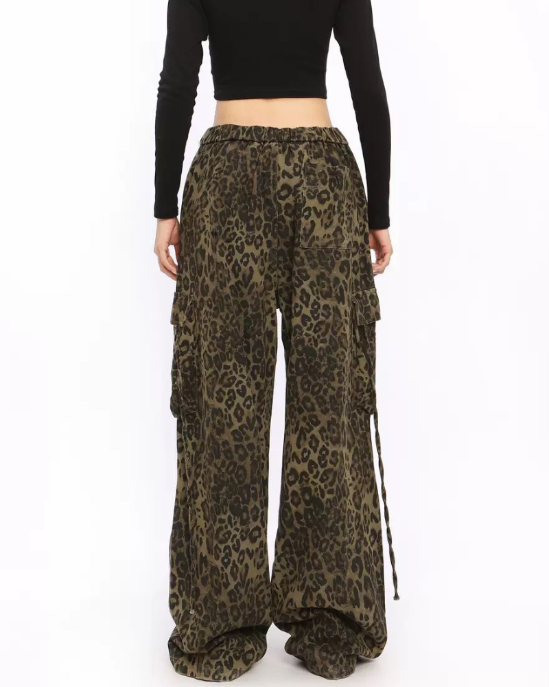Streetwear Women’s High-Waist Cargo Leopard Jeans