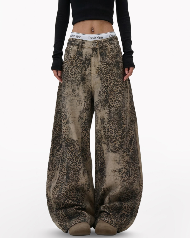 Streetwear Unisex Loose-Fit Curved-Hem Leopard Jeans