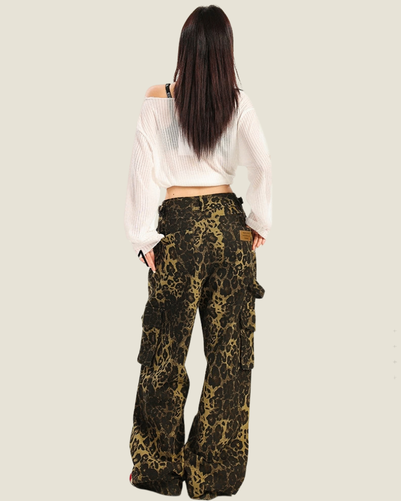 Streetwear Women’s Loose Fit Cargo Leopard Jeans