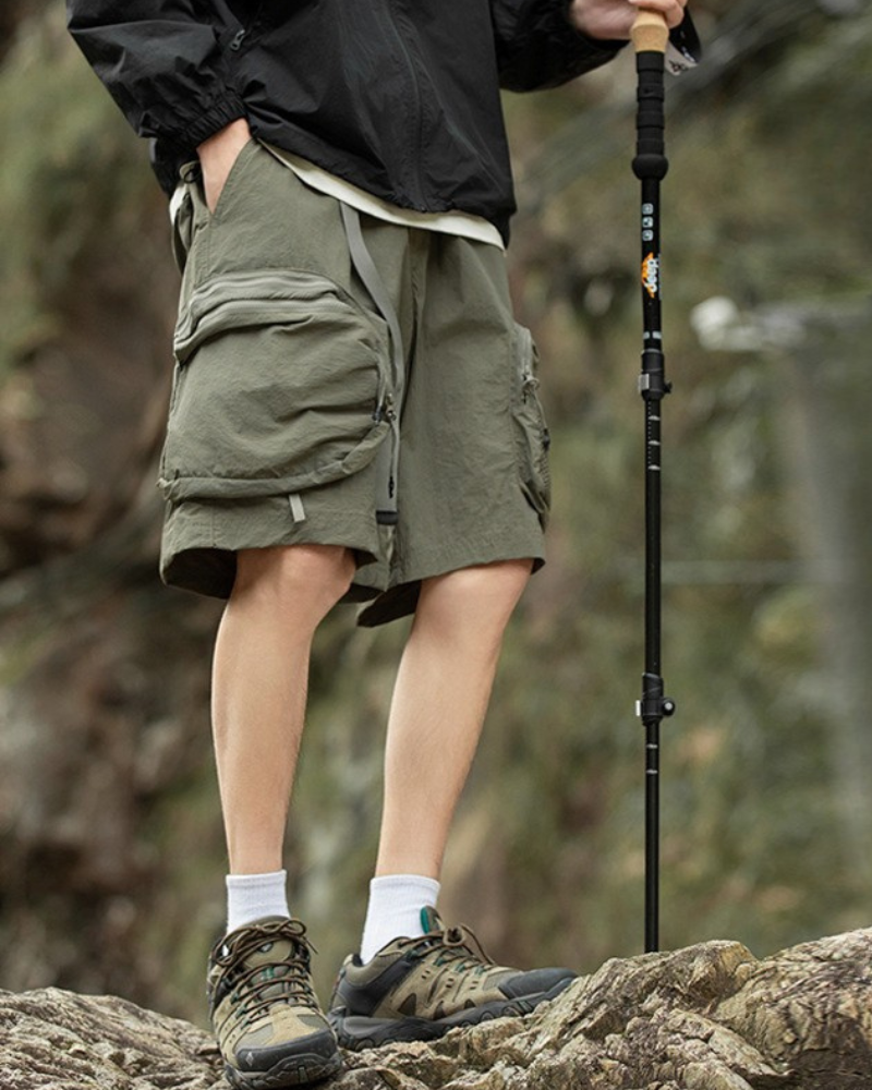 Summer Outdoor Functional Multi-Pocket Sports Shorts