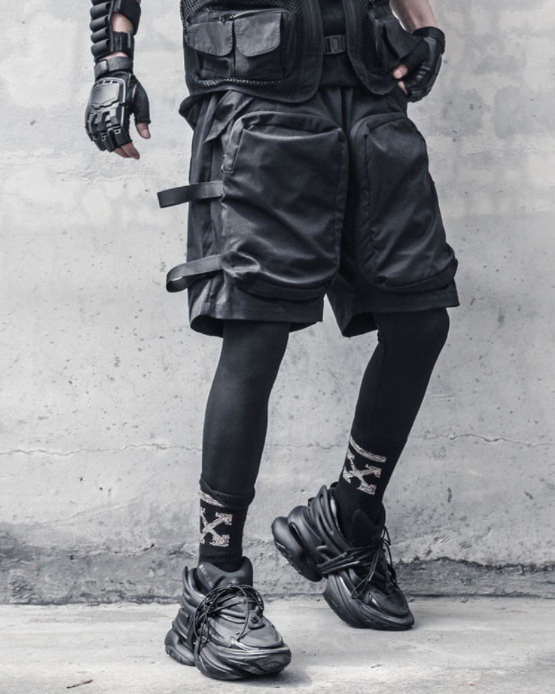 black cargo shorts，mens shorts sale，black shorts men，baggy cargo shorts，long cargo shorts，tech wear shorts，techwear shorts，techwear cargo shorts ，reflective shorts，tactical shorts，tactical cargo shorts，army cargo shorts，cargo mens shorts，denim cargo shorts，streetwear shorts