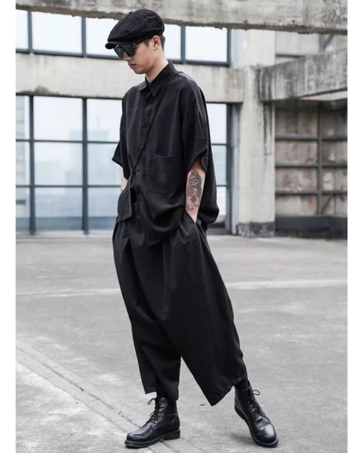 hakama pants,techwear pants,mens streetwear outfits,cyberpunk pants,black cargo pants,black cargo pants mens,black cargo pants outfit,ninja pants,ninja cargo pants,baggy ninja pants,black ninja pants