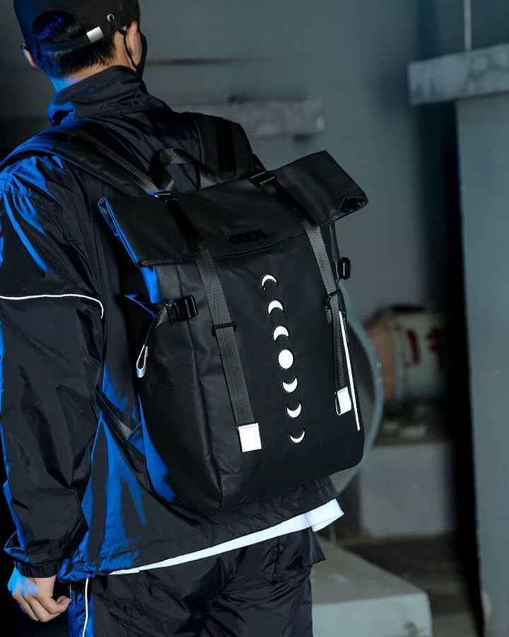 tech backpack,motorcycle backpack,hunting backpack,large backpack,lightweight backpack,backpack for traveling,japanese backpack,travel backpack for men,backpack for women,men's backpack,techwear,tech wear,affordable techwear,techwear fashion,Japanese techwear,urban streetwear