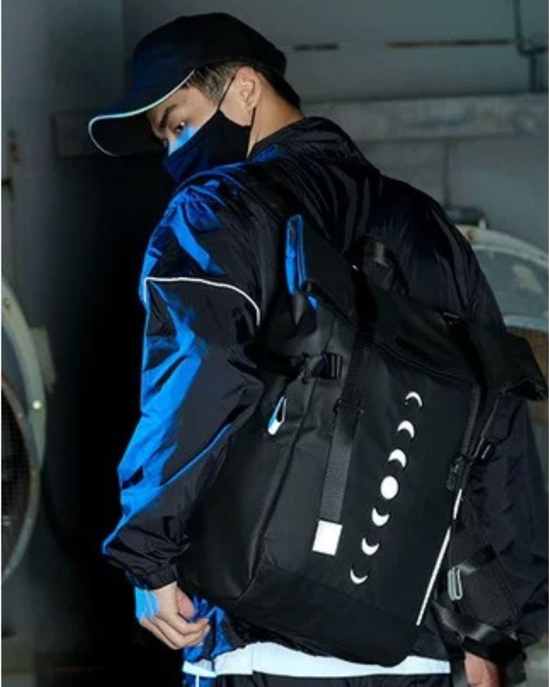 tech backpack,motorcycle backpack,hunting backpack,large backpack,lightweight backpack,backpack for traveling,japanese backpack,travel backpack for men,backpack for women,men's backpack,techwear,tech wear,affordable techwear,techwear fashion,Japanese techwear,urban streetwear