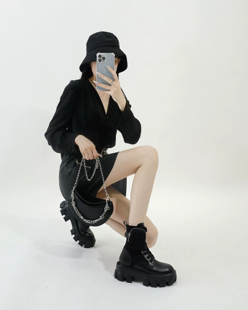 techwear shoes,cyberpunk shoes,tech shoes,futuristic shoes,tech wear shoes,techwear boots,black boots,techwear,tech wear,affordable techwear,techwear fashion,Japanese techwear,techwear outfits,futuristic clothing,cyberpunk clothing,cyberpunk techwear